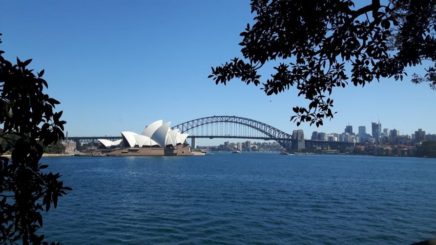 Sydneys berühmtes Opernhaus und die Harbour Bridge