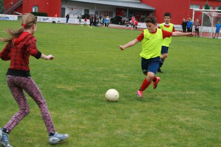 Ein Stürmer vor dem - hoffentlich erfolgreichen - Abschluss
