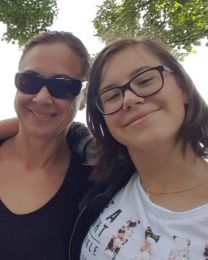 Petra Martin mit Tochter Hanna, 8a