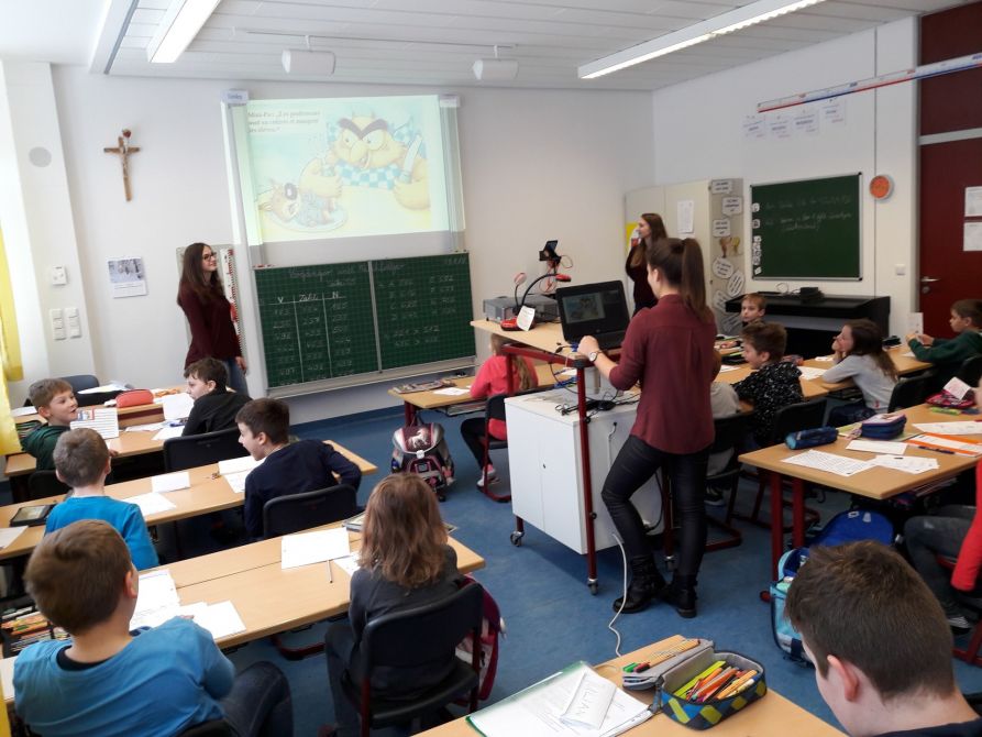 Mini-Loup à l’école - Fressen Lehrer wirklich ihre Schüler?