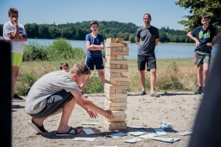 Das Fundament des Turmes wird langsam instabiler ...