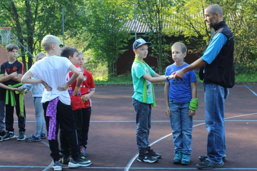 Bewegungs- und Geschicklichkeitsspiele standen immer hoch im Kurs.