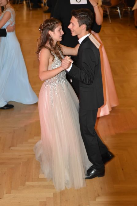 Zuvor noch im Wettbewerb auf der Tanzfläche ...