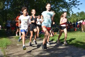 Schüler laufen für Westafrika