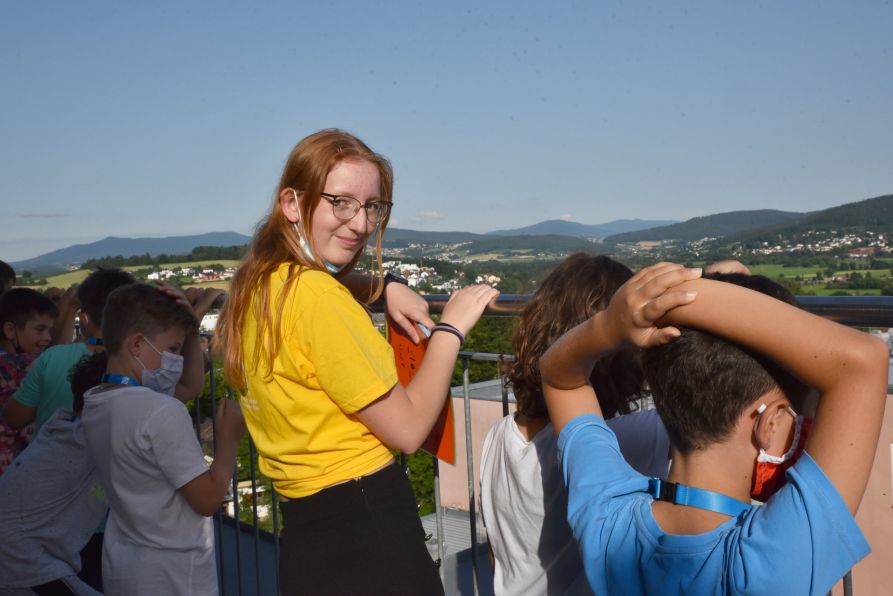 Die Fraunhofer-Tutoren freuen sich schon auf die zukünftigen Fünftklässler, um mit ihnen das Schulhaus zu erkunden.