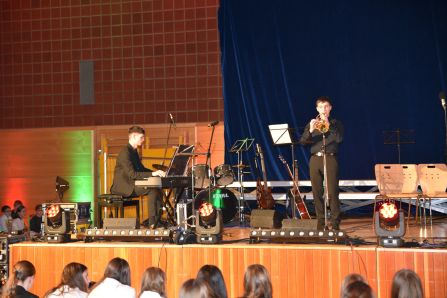 Andreas Wagenschwanz und Jonas Früchtl, zwei Ausnahmetalente, die in wenigen Wochen ihr Abitur ablegen werden.