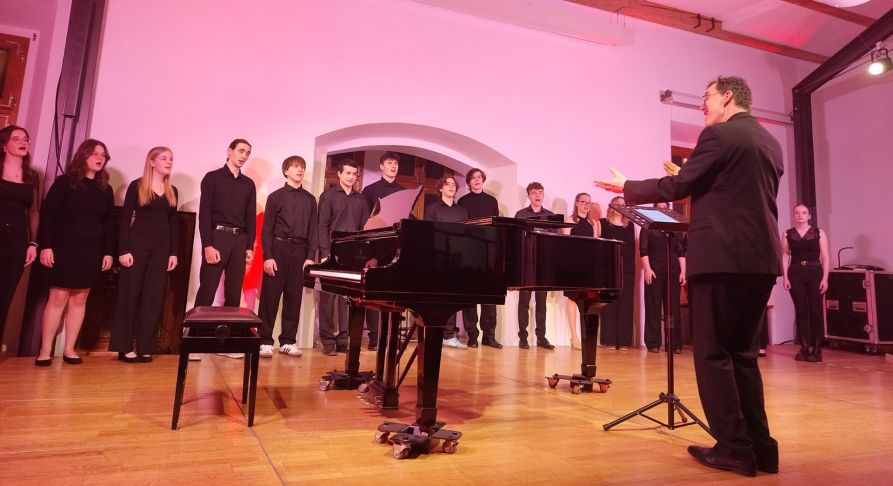 Der Kammerchor war erst kürzlich im Langhaussaal zu hören und wird sein vollständiges Programm in der Spitalkirche präsentieren.