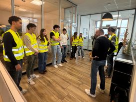 Wirtschafts-Unterricht im Praxis-Check