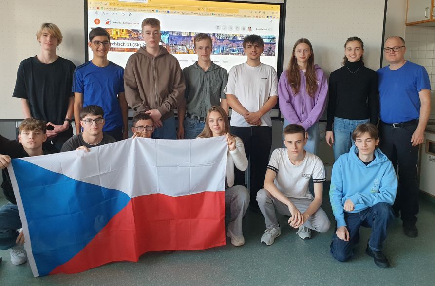 Spätbeginnende Fremdsprache Tschechisch: 13 Schülerinnen und Schüler am Fraunhofer-Gymnasium wird Tschechisch bis zum Abitur begleiten.