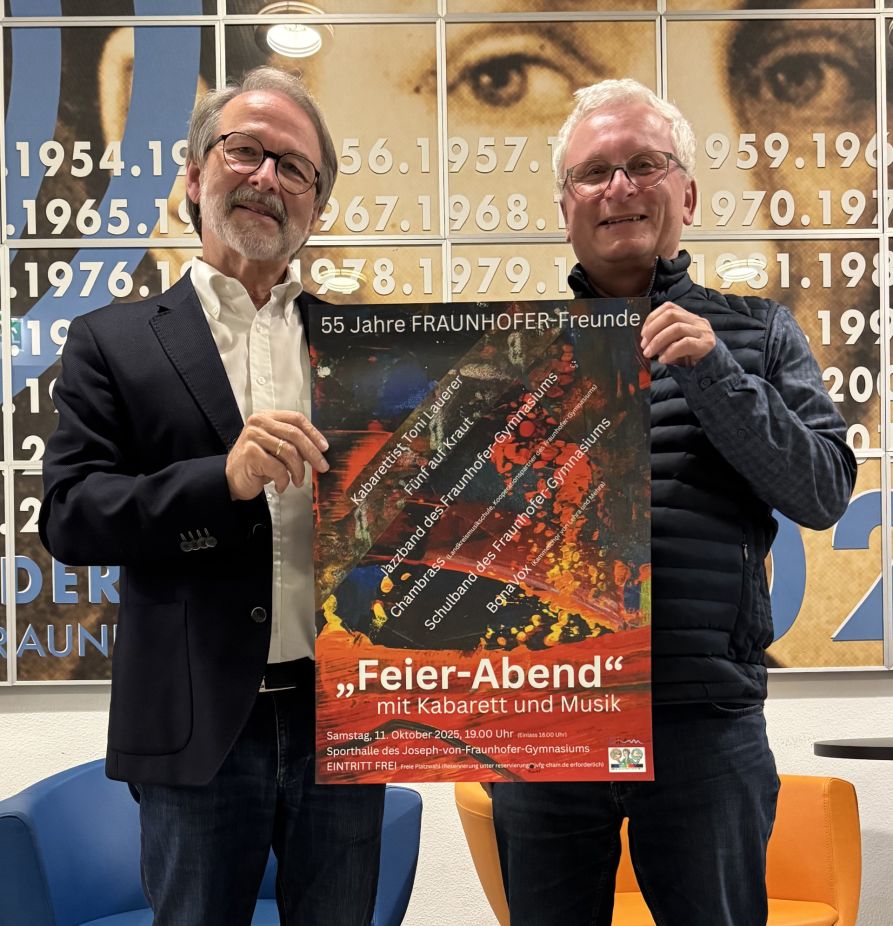 Erster Vorsitzender Christian Nowotny und Kassier Dr. Karlheinz Plecher (v. l.) freuen sich auf viele Gäste am „Feier-Abend“.