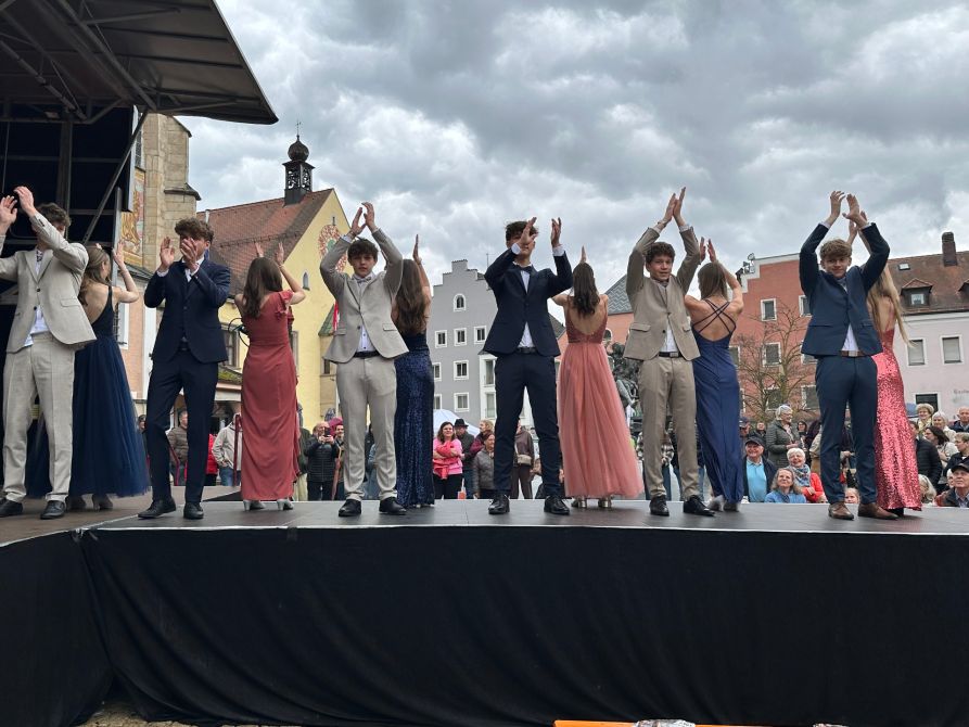 Eine tolle Verführung machten unsere tanzbegeisterten Fraunhofer-Models am verkaufsoffenen Sonntag